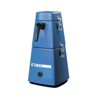 M 20 Universal mlyn