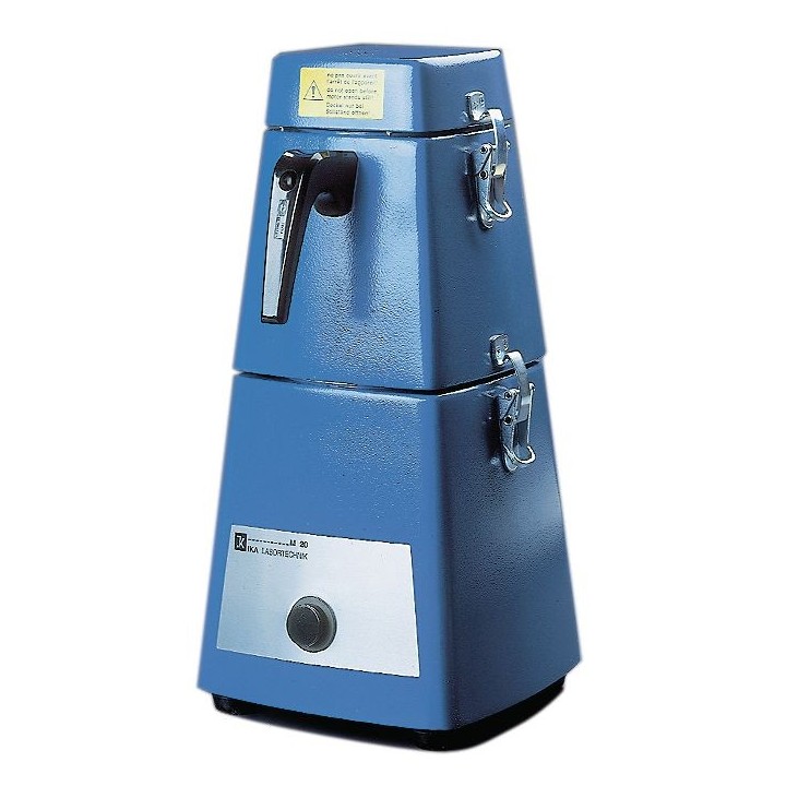 M 20 Universal mlyn